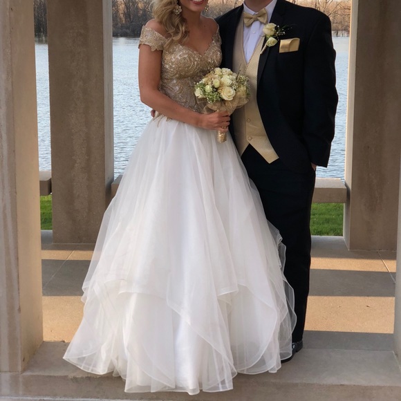 Size 2 Sherri Hill - Picture 4 of 4